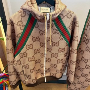 New hooded jacket
