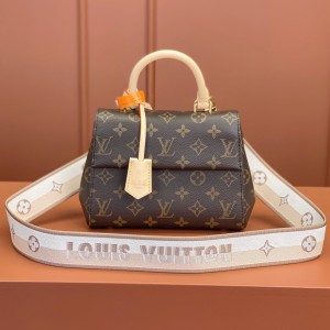 0528 Cluny Mini Monogram
