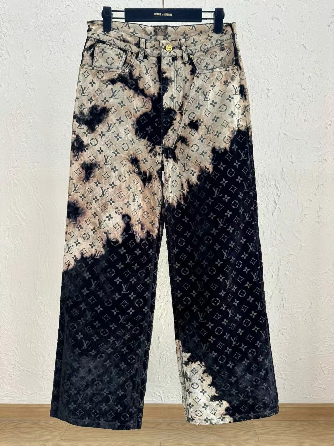 Fashion -like jeans Fashion -like jeans