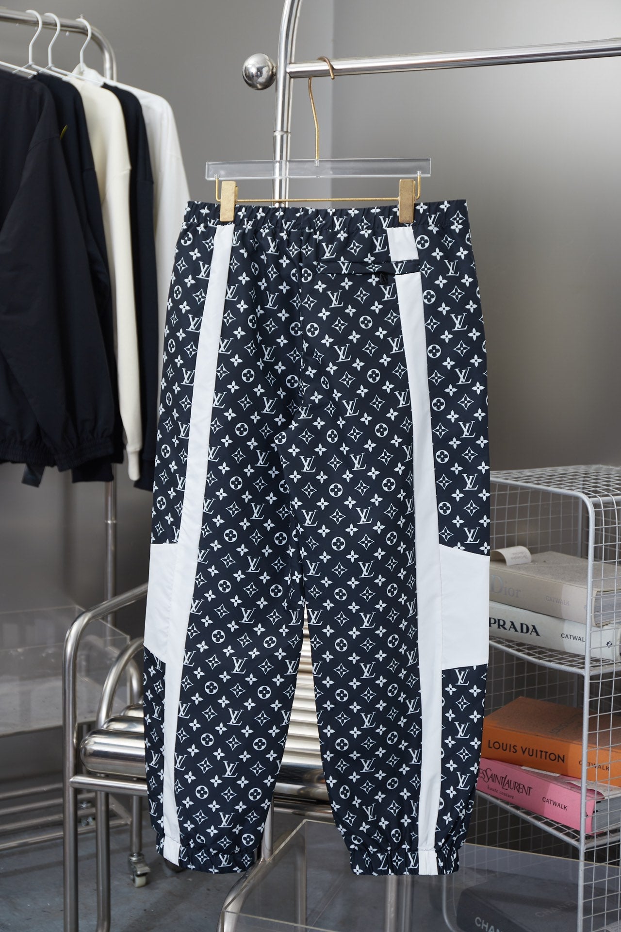 1031 The latest glitzy patchwork pants 1031 The latest glitzy patchwork pants