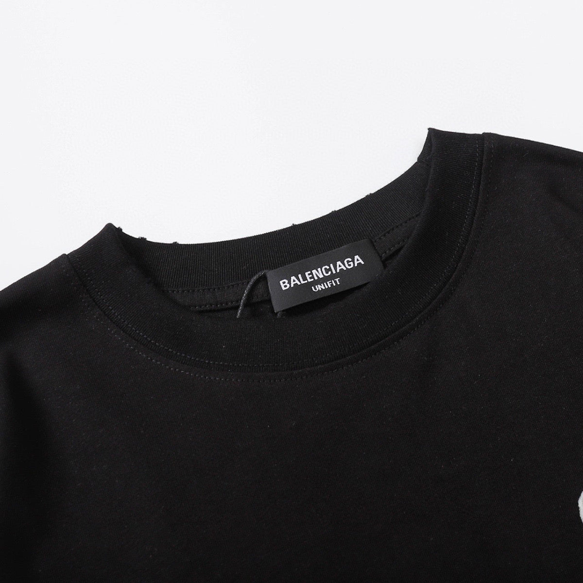 0528 Hole luminous inkjet luminous letter T-shirt 0528 Hole luminous inkjet luminous letter T-shirt