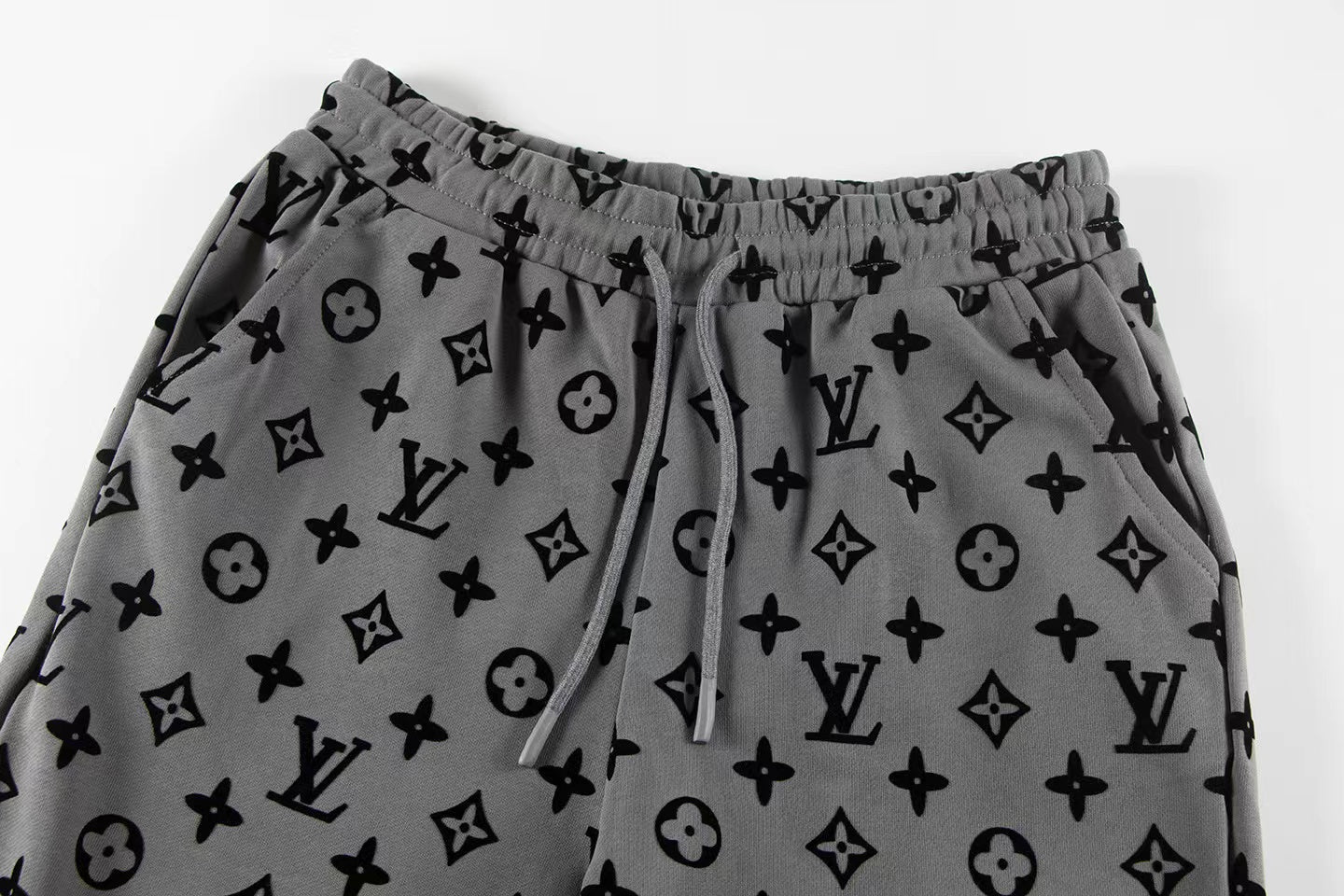 1102 The new classic full print pants 1102 The new classic full print pants