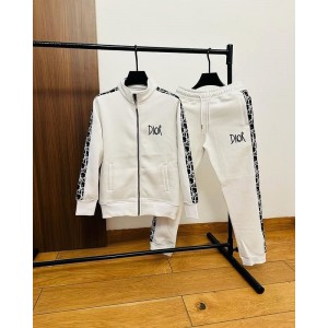 Advanced sport suits