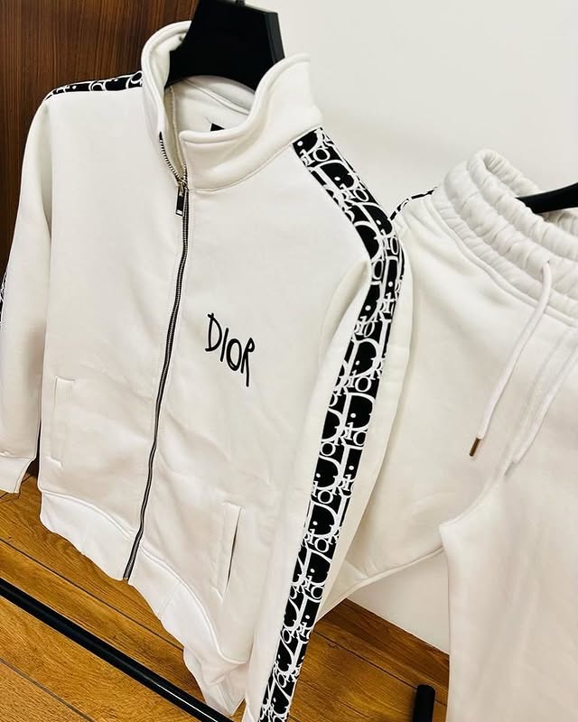 Advanced sport suits Advanced sport suits