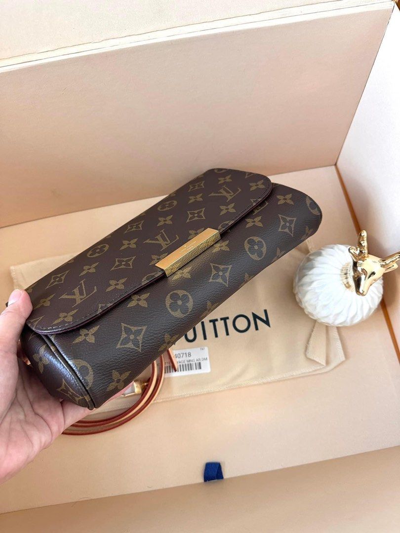 Metal handbag Metal handbag