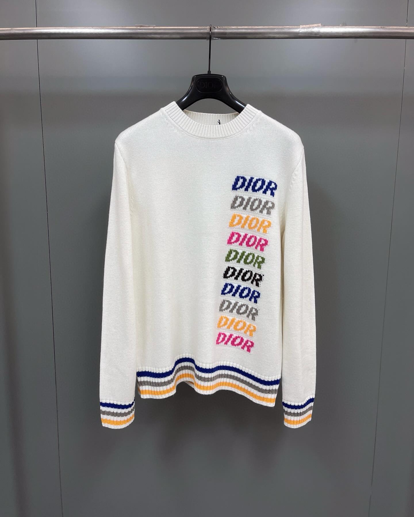 Fashion printed sweater Fashion printed sweater