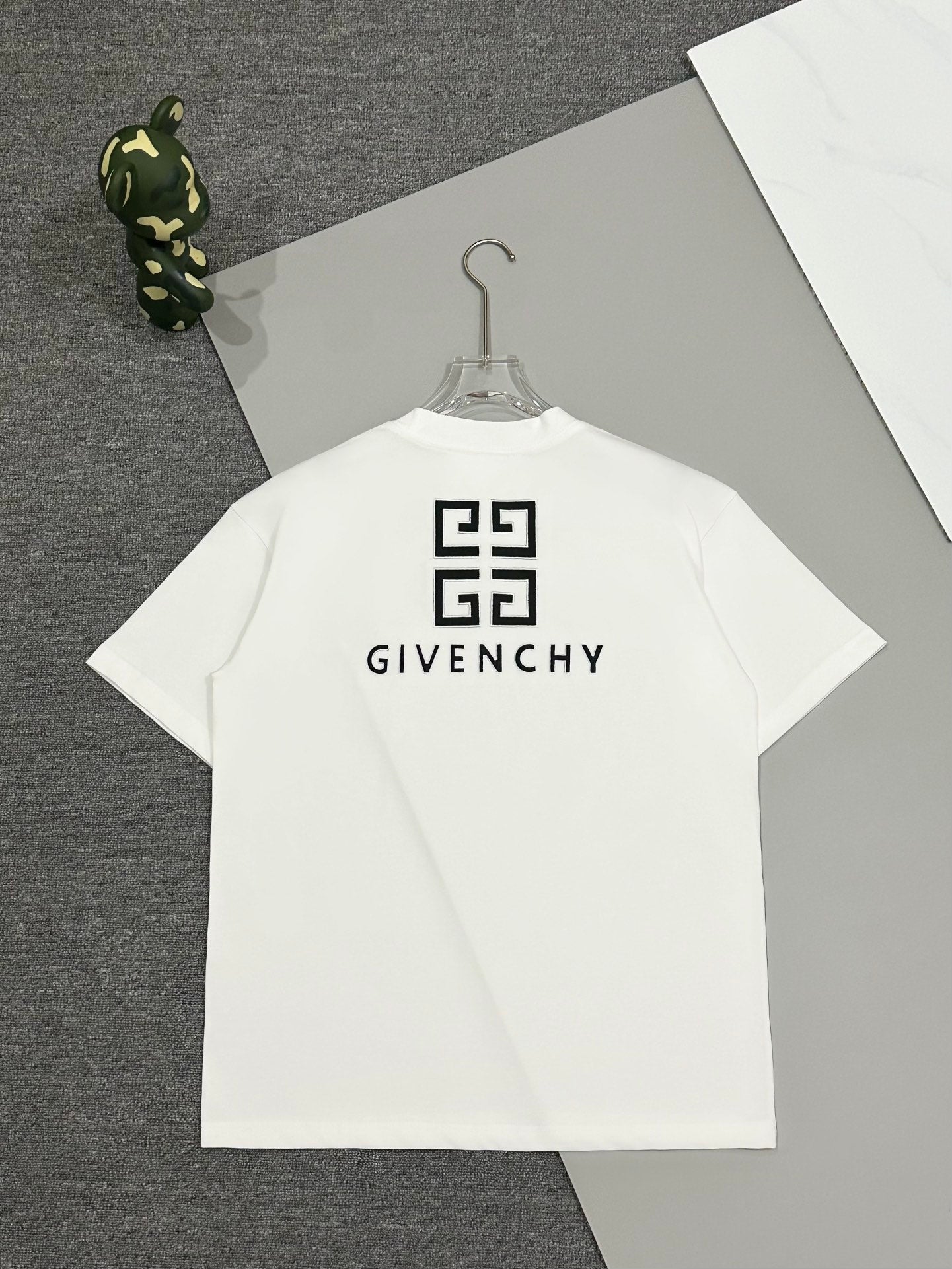 1105 New classic printed monogram T-shirt 1105 New classic printed monogram T-shirt
