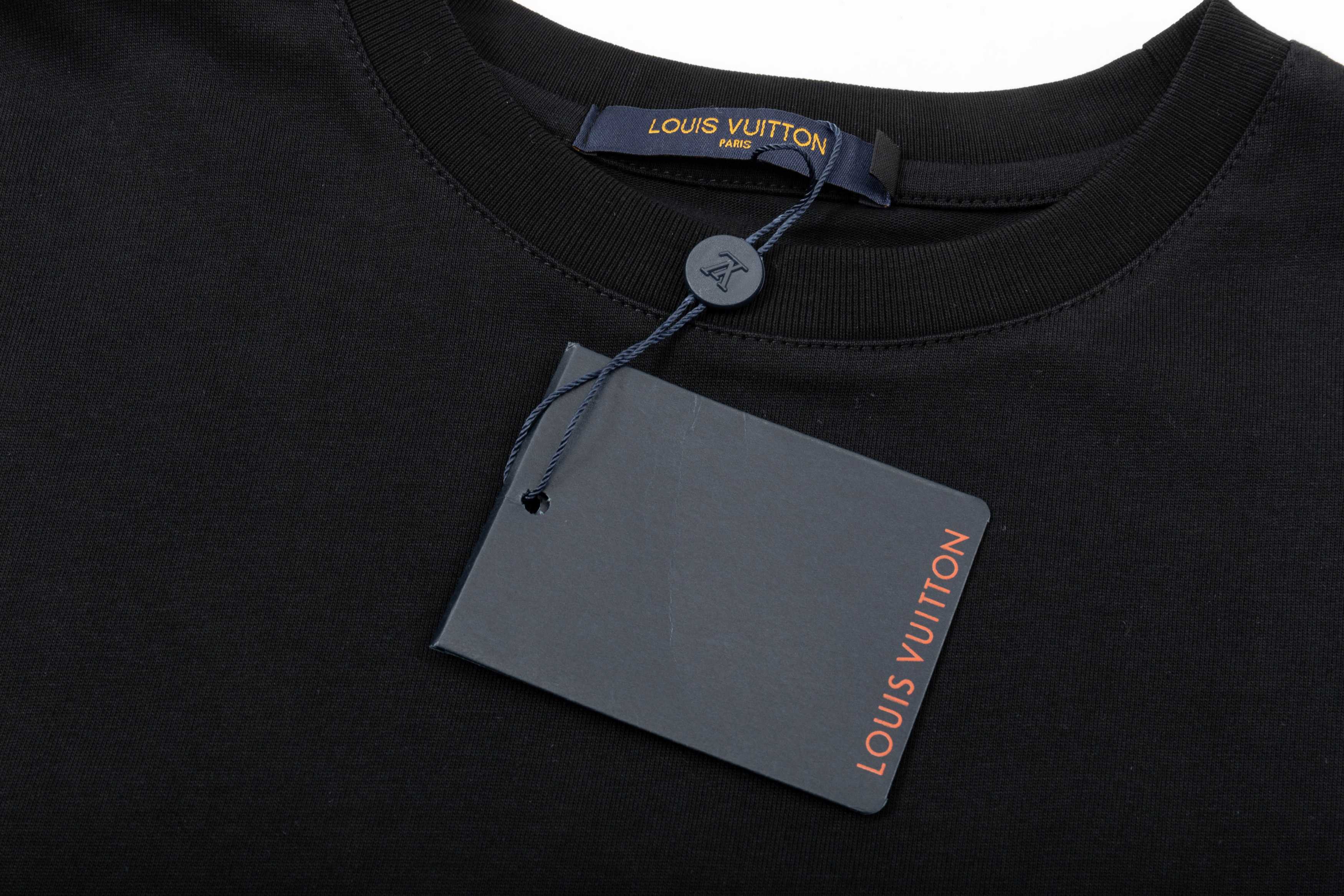 Gradient Print T-shirt Gradient Print T-shirt
