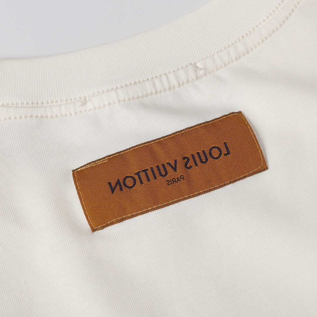 Classic Sweatshirt Classic Sweatshirt