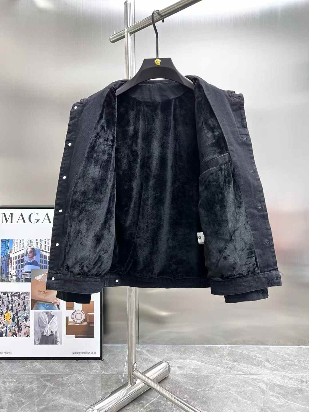 Heavy process limited edition runway fleece denim jacket Heavy process limited edition runway fleece denim jacket