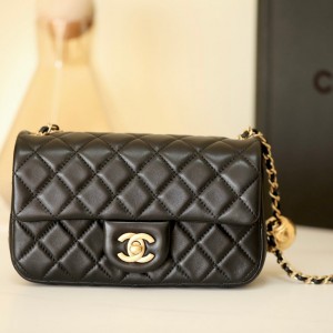 0528 Mini Rectangular Pearl Crush Quilted Black Lambskin Gold Hardware