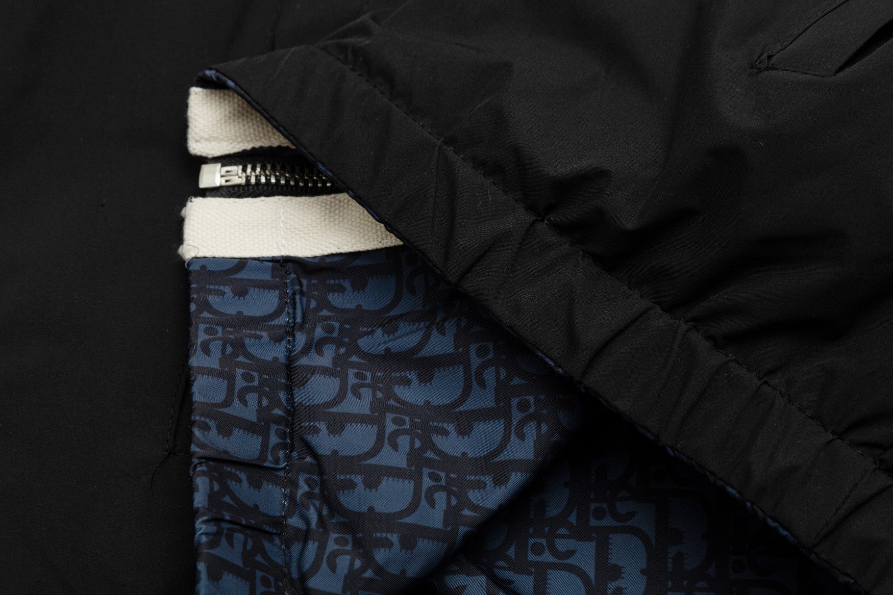 0906 New (reversible) quality hooded coat 0906 New (reversible) quality hooded coat