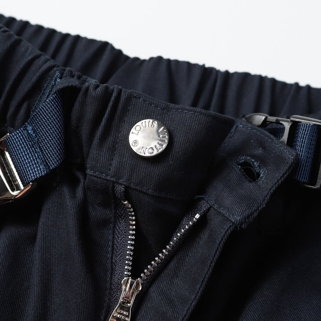0717 Cargo style belt shorts 0717 Cargo style belt shorts
