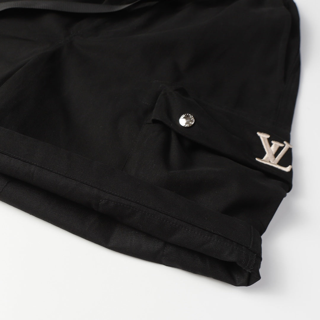 0717 Cargo style belt shorts 0717 Cargo style belt shorts