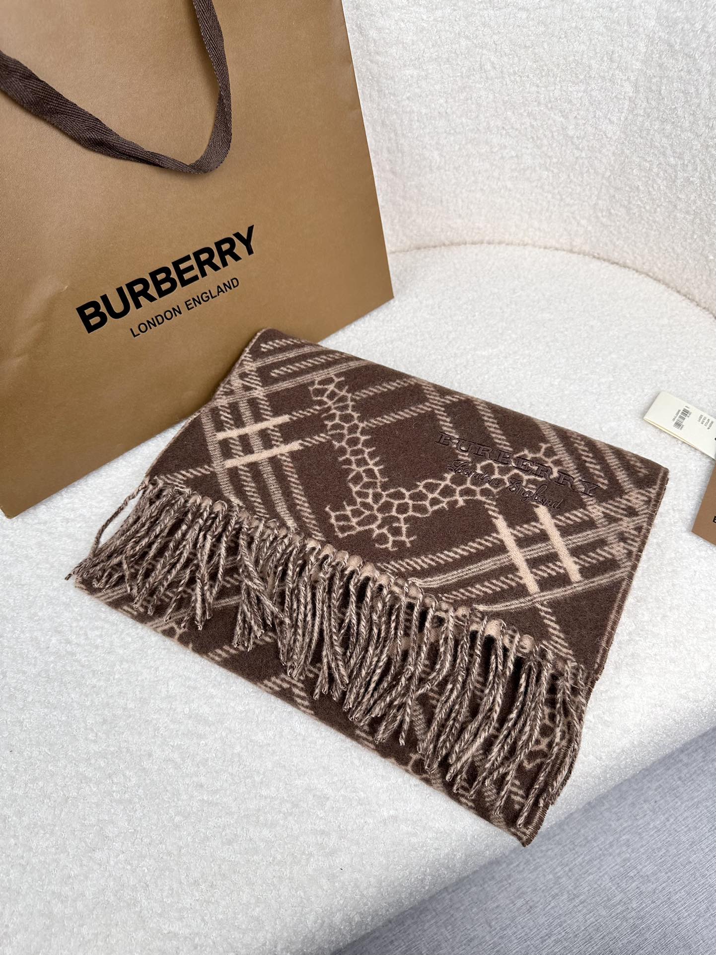 1002 Classic Soft and Comfortable Scarf 1002 Classic Soft and Comfortable Scarf