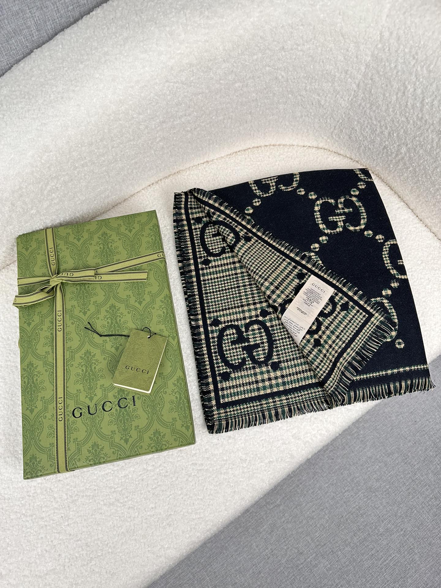 0925 Classic Soft and Comfortable Scarf 0925 Classic Soft and Comfortable Scarf