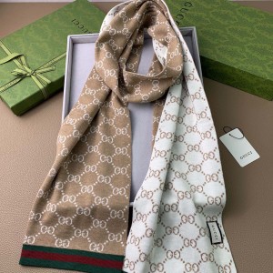 1002 Classic Soft and Comfortable Scarf