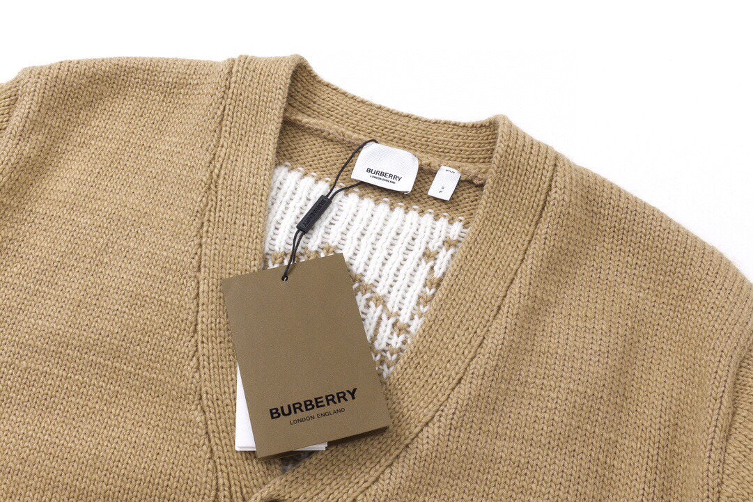 0909 New Warhorse chest knit sweater 0909 New Warhorse chest knit sweater