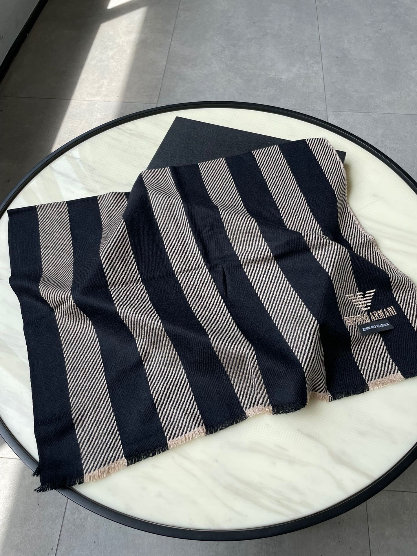 1002 Classic Soft and Comfortable Scarf 1002 Classic Soft and Comfortable Scarf