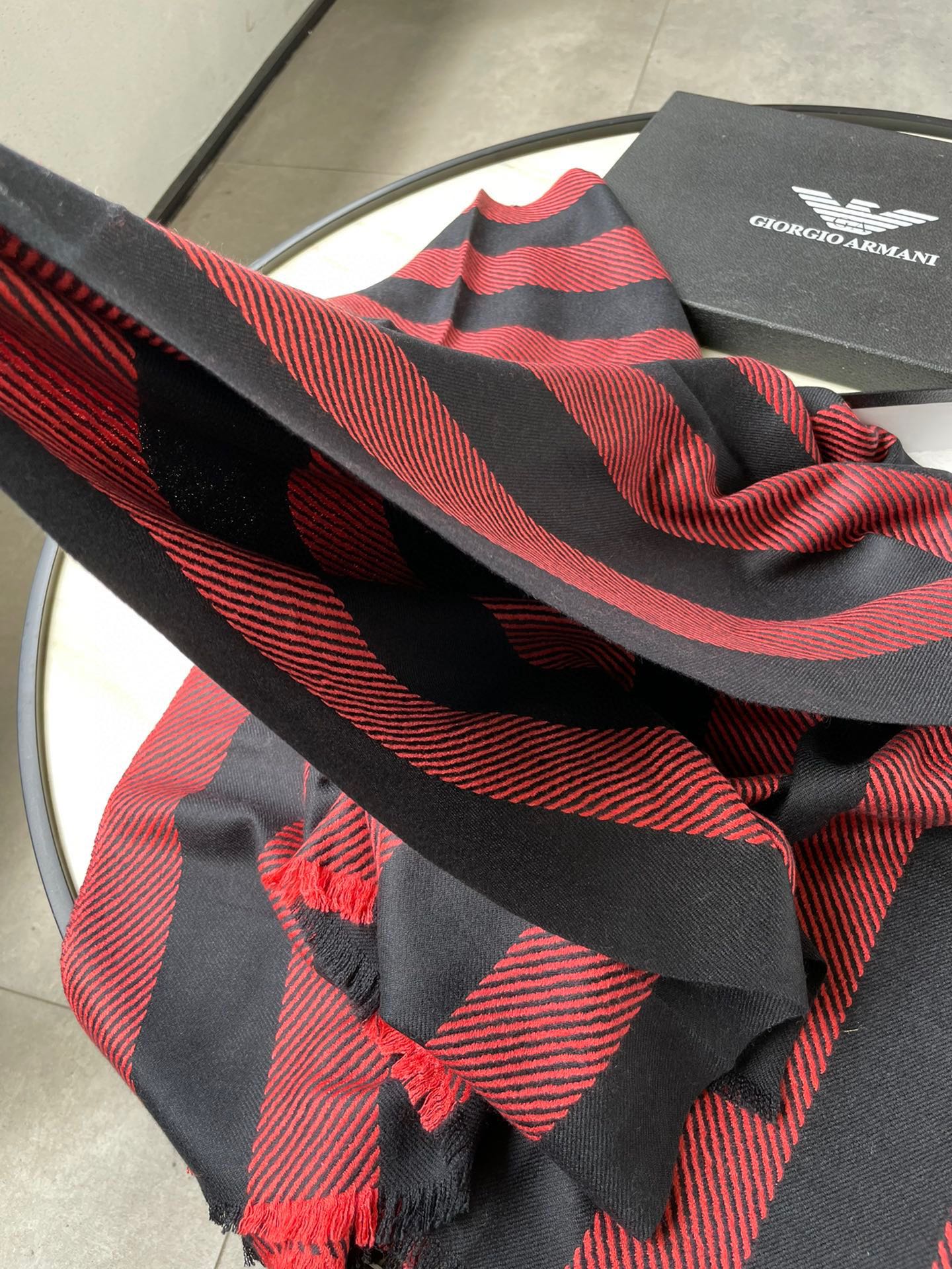 1002 Classic Soft and Comfortable Scarf 1002 Classic Soft and Comfortable Scarf