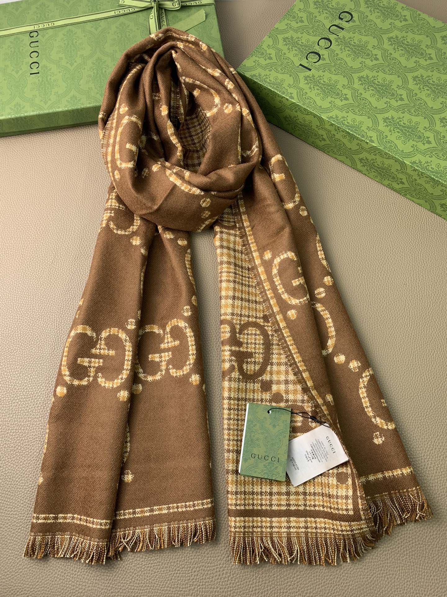 1002 Classic Soft and Comfortable Scarf 1002 Classic Soft and Comfortable Scarf