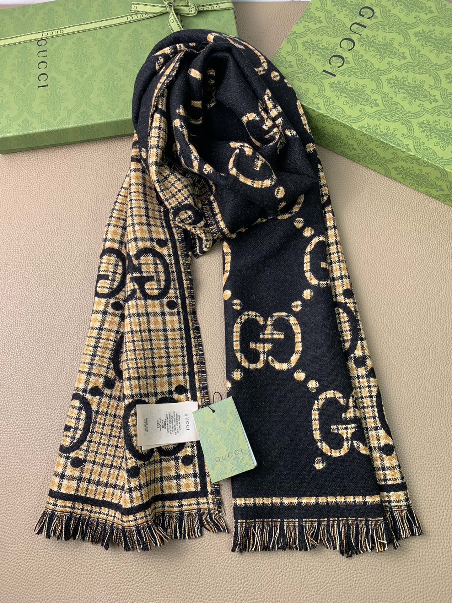 1002 Classic Soft and Comfortable Scarf 1002 Classic Soft and Comfortable Scarf