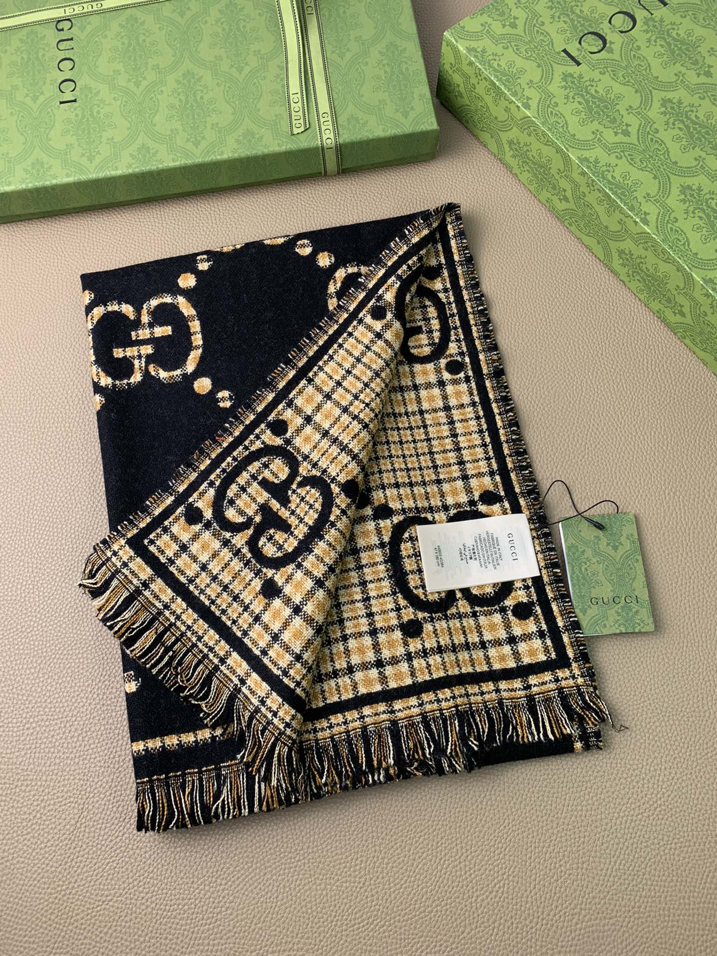 1002 Classic Soft and Comfortable Scarf 1002 Classic Soft and Comfortable Scarf