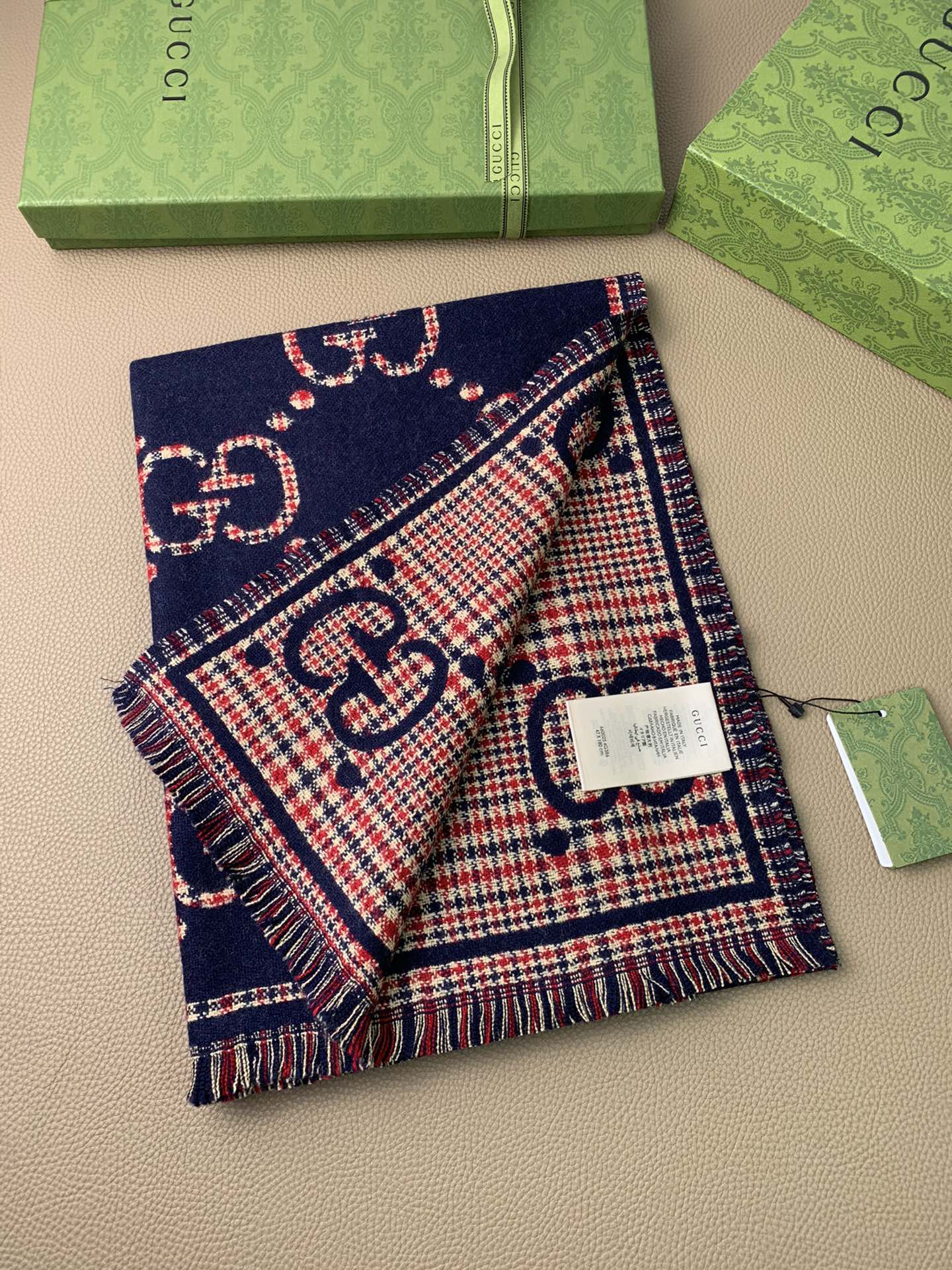 1002 Classic Soft and Comfortable Scarf 1002 Classic Soft and Comfortable Scarf