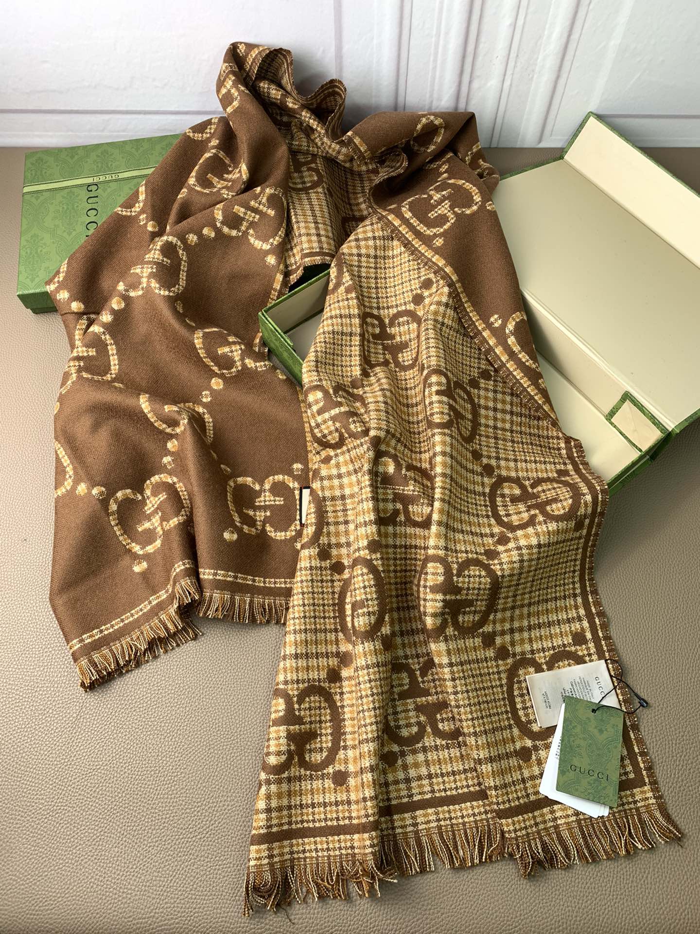 1002 Classic Soft and Comfortable Scarf 1002 Classic Soft and Comfortable Scarf