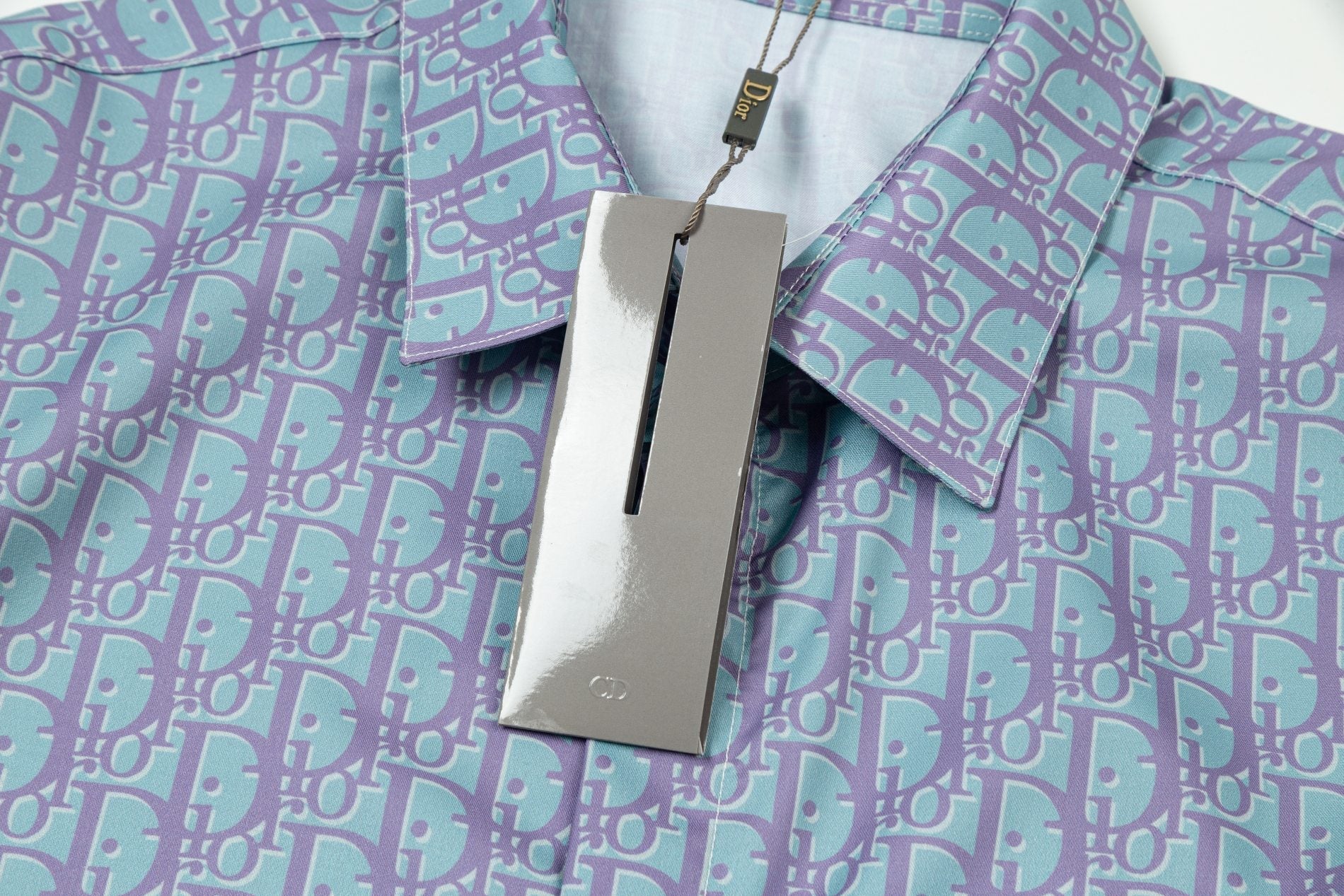 0730 New simple and stylish long-sleeved shirt 0730 New simple and stylish long-sleeved shirt