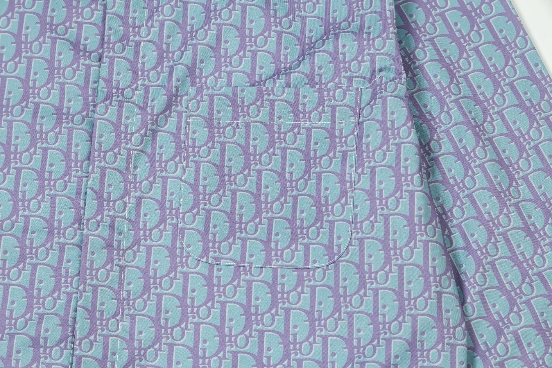 0730 New simple and stylish long-sleeved shirt 0730 New simple and stylish long-sleeved shirt