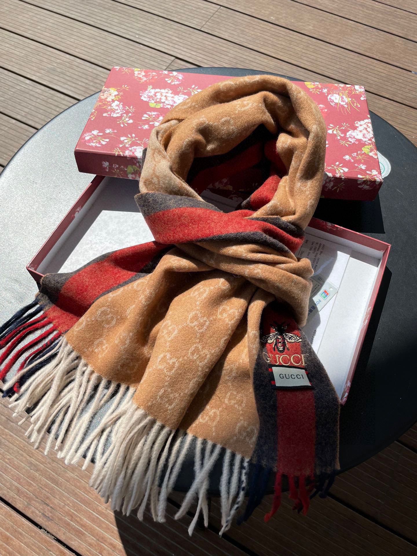 1002 Classic Soft and Comfortable Scarf 1002 Classic Soft and Comfortable Scarf