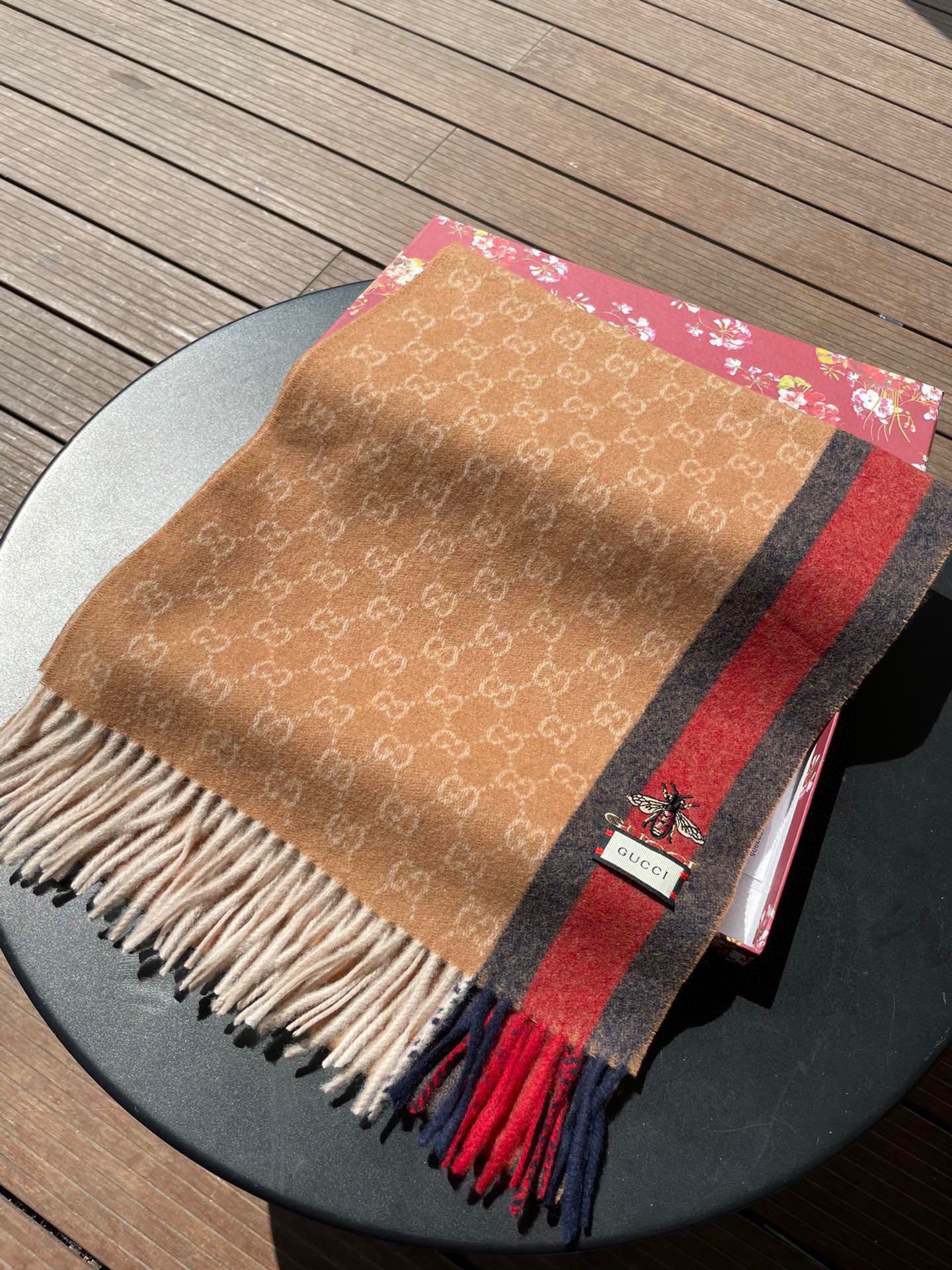 1002 Classic Soft and Comfortable Scarf 1002 Classic Soft and Comfortable Scarf
