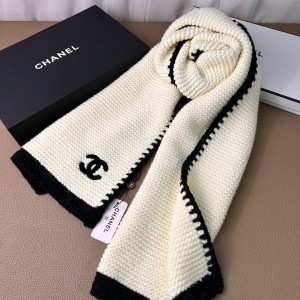 1002 Classic Soft and Comfortable Scarf