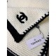 1002 Classic Soft and Comfortable Scarf 1002 Classic Soft and Comfortable Scarf