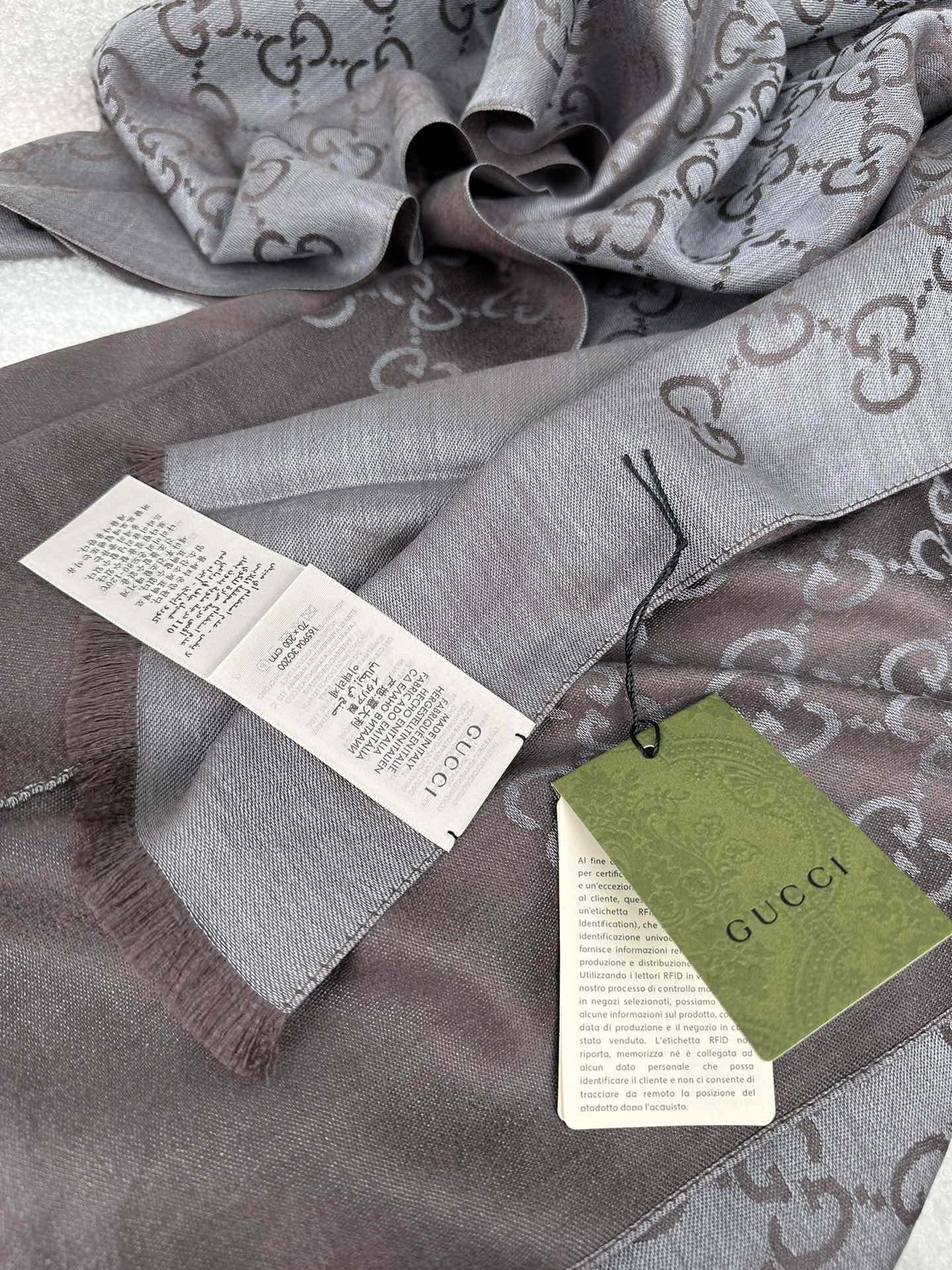0925 Classic Soft and Comfortable Scarf 0925 Classic Soft and Comfortable Scarf