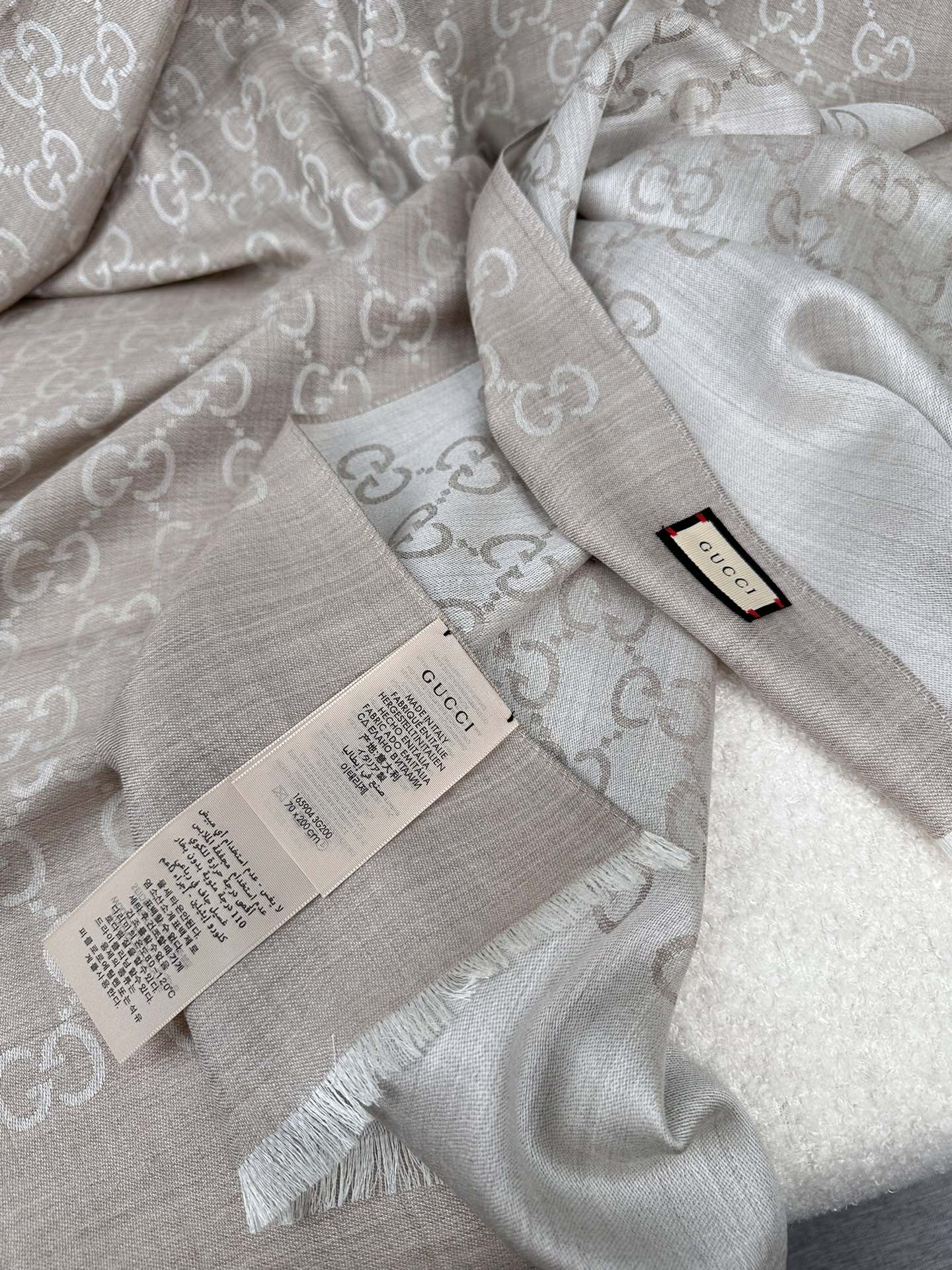 0925 Classic Soft and Comfortable Scarf 0925 Classic Soft and Comfortable Scarf
