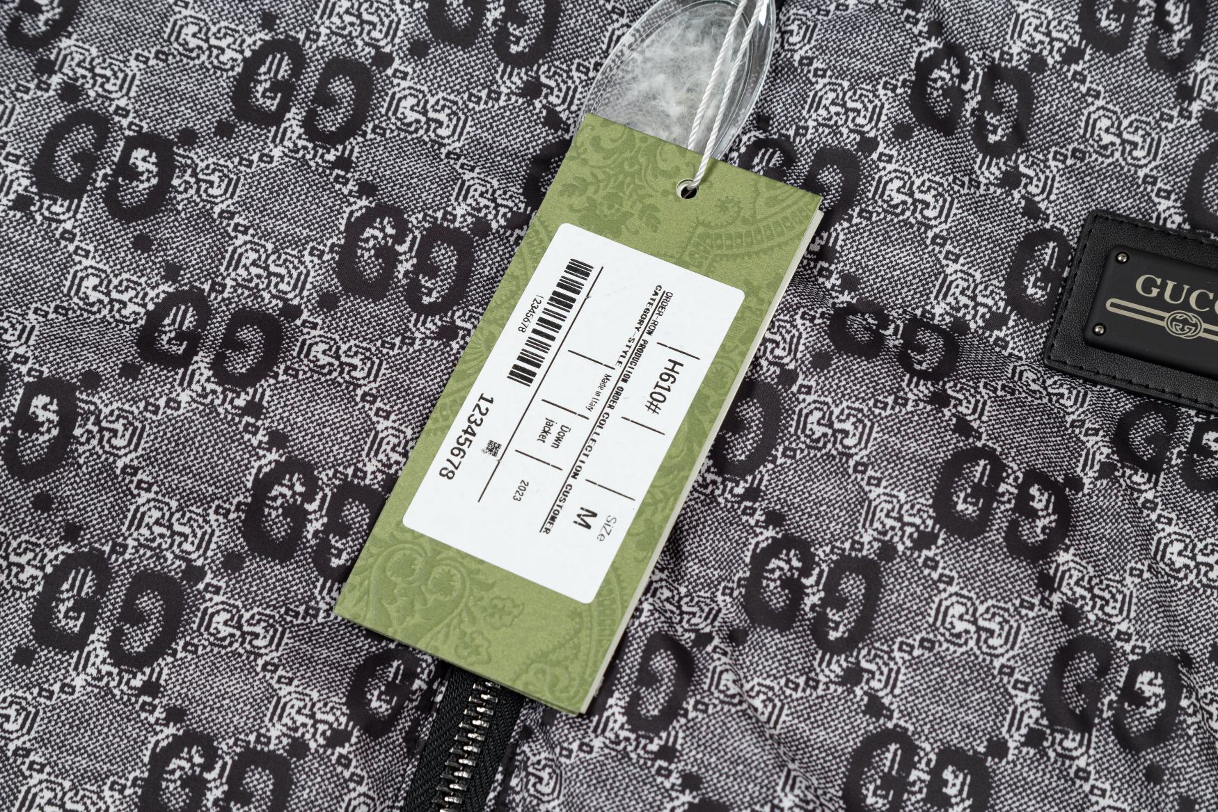 0909 New hooded down coat 0909 New hooded down coat