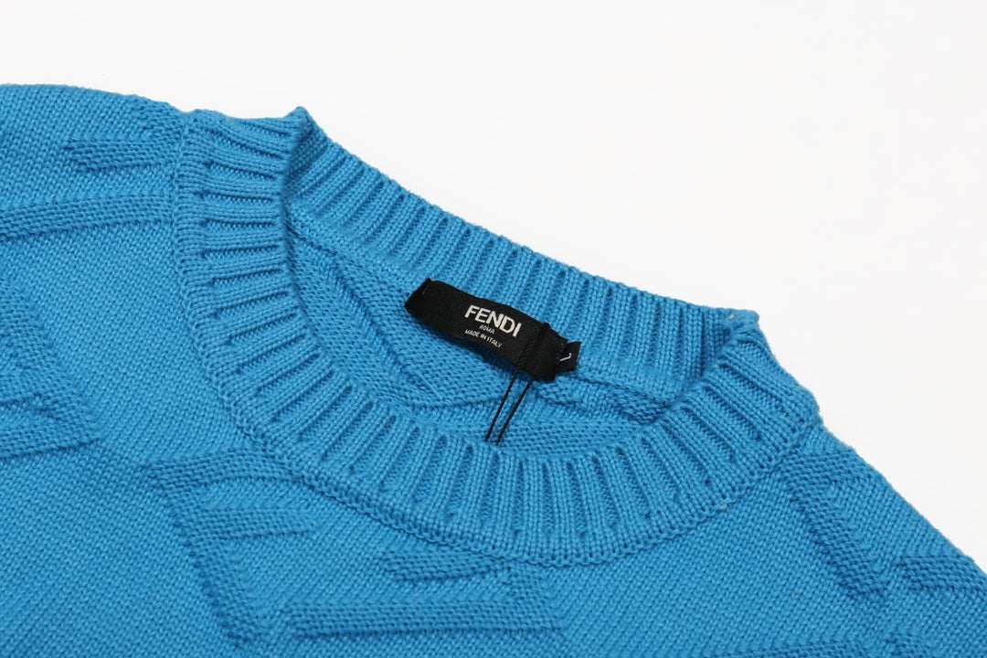 0909 Crew-neck wool knit sweater 0909 Crew-neck wool knit sweater