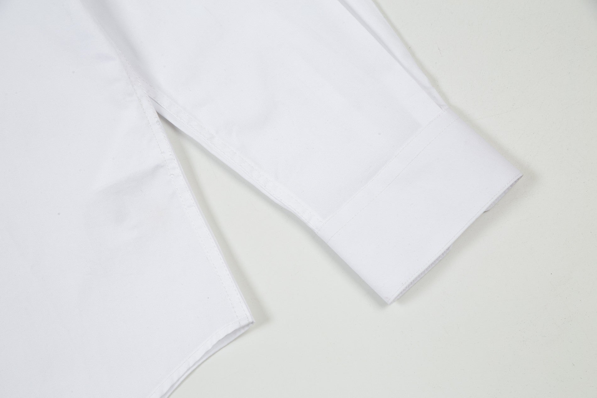 0730 New simple and stylish long-sleeved shirt 0730 New simple and stylish long-sleeved shirt