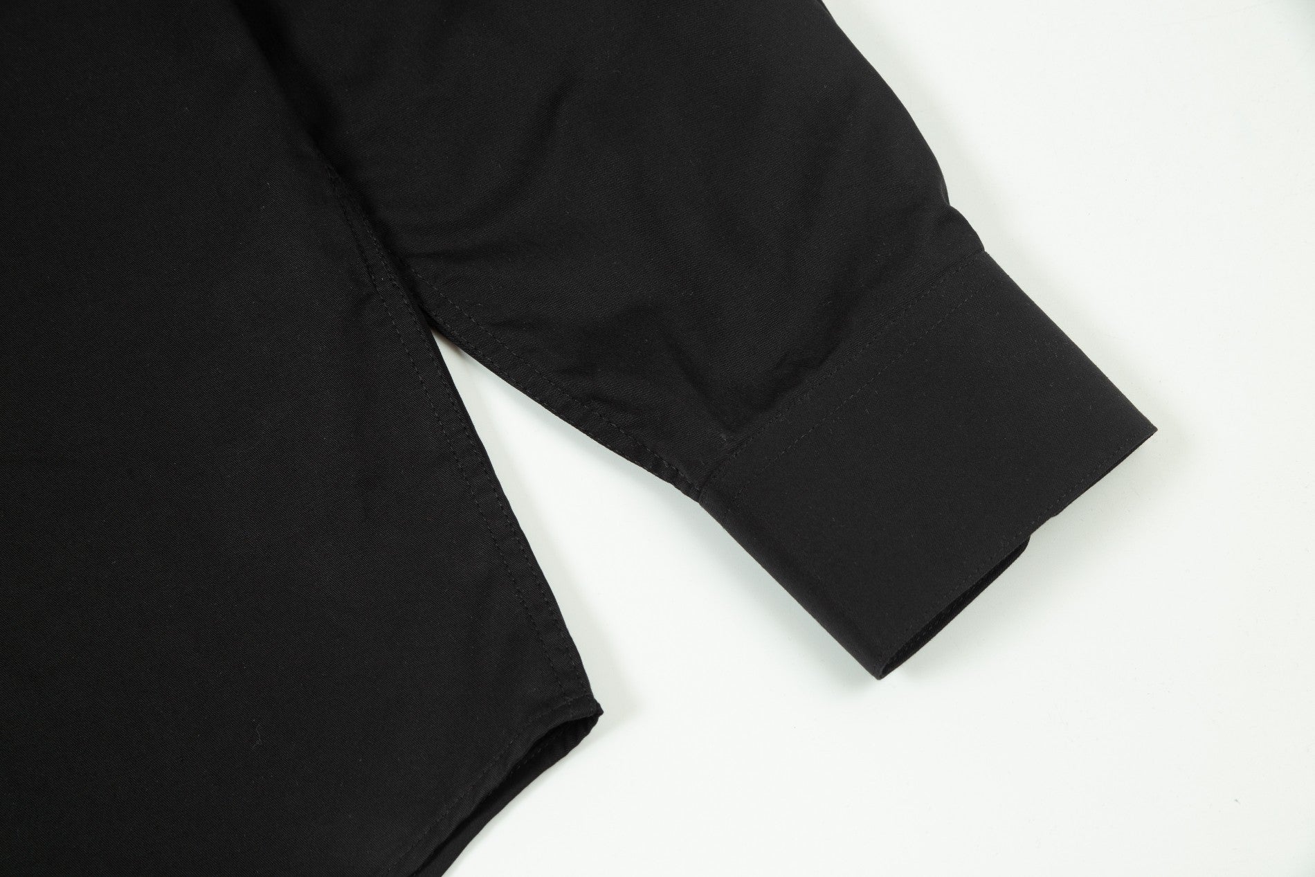 0730 New simple and stylish long-sleeved shirt 0730 New simple and stylish long-sleeved shirt
