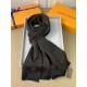 1002 Classic Soft and Comfortable Scarf 1002 Classic Soft and Comfortable Scarf