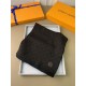 1002 Classic Soft and Comfortable Scarf 1002 Classic Soft and Comfortable Scarf
