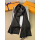 1002 Classic Soft and Comfortable Scarf 1002 Classic Soft and Comfortable Scarf