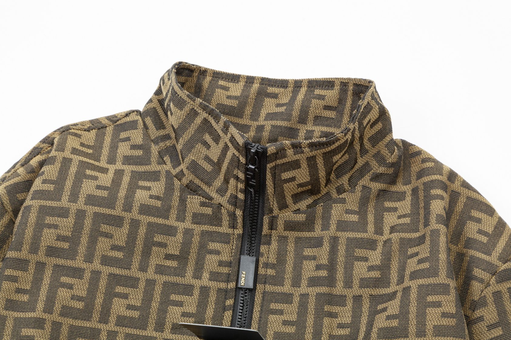 0808 New zip-up printed jacket 0808 New zip-up printed jacket