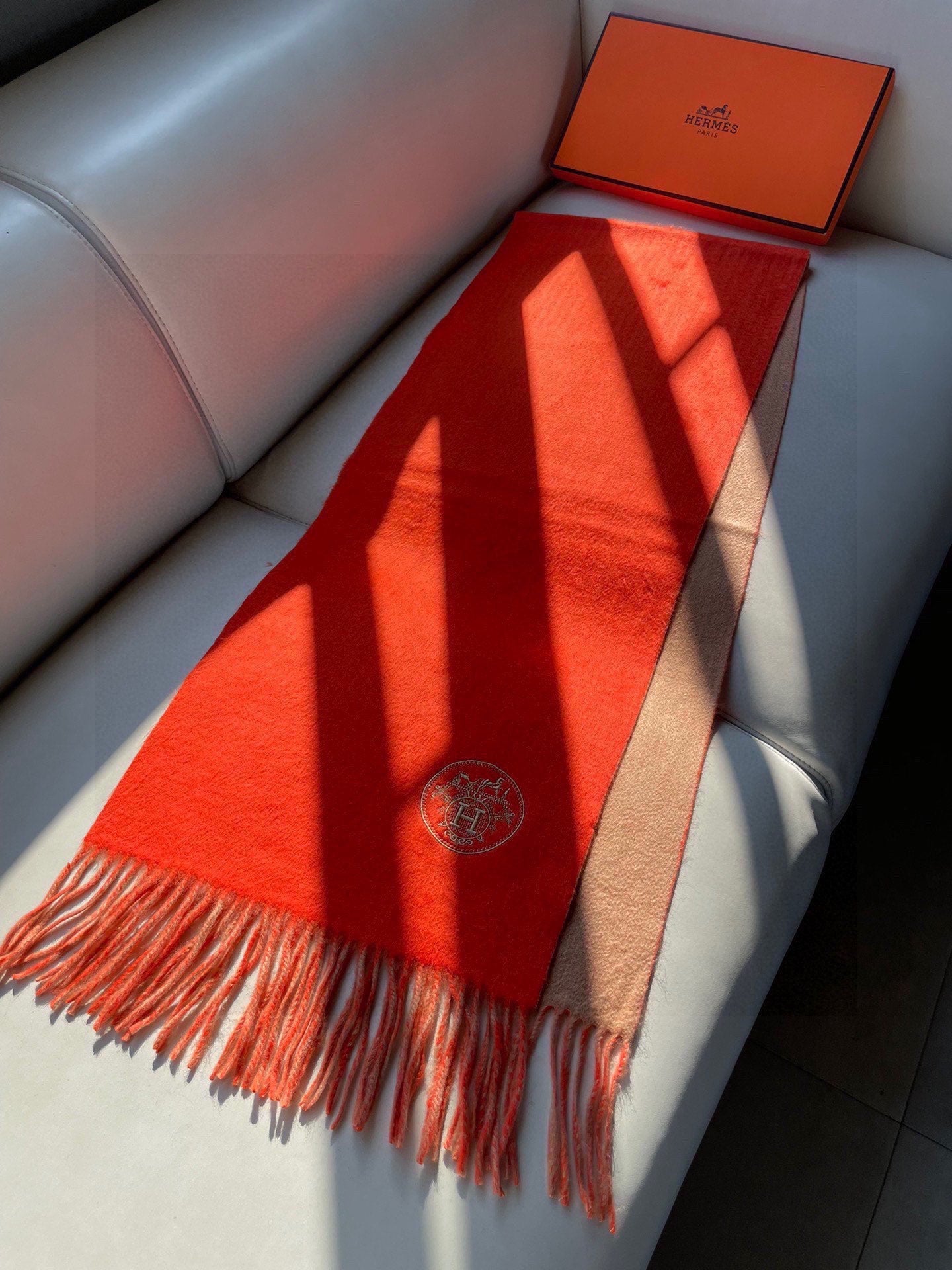 1002 Classic Soft and Comfortable Scarf 1002 Classic Soft and Comfortable Scarf