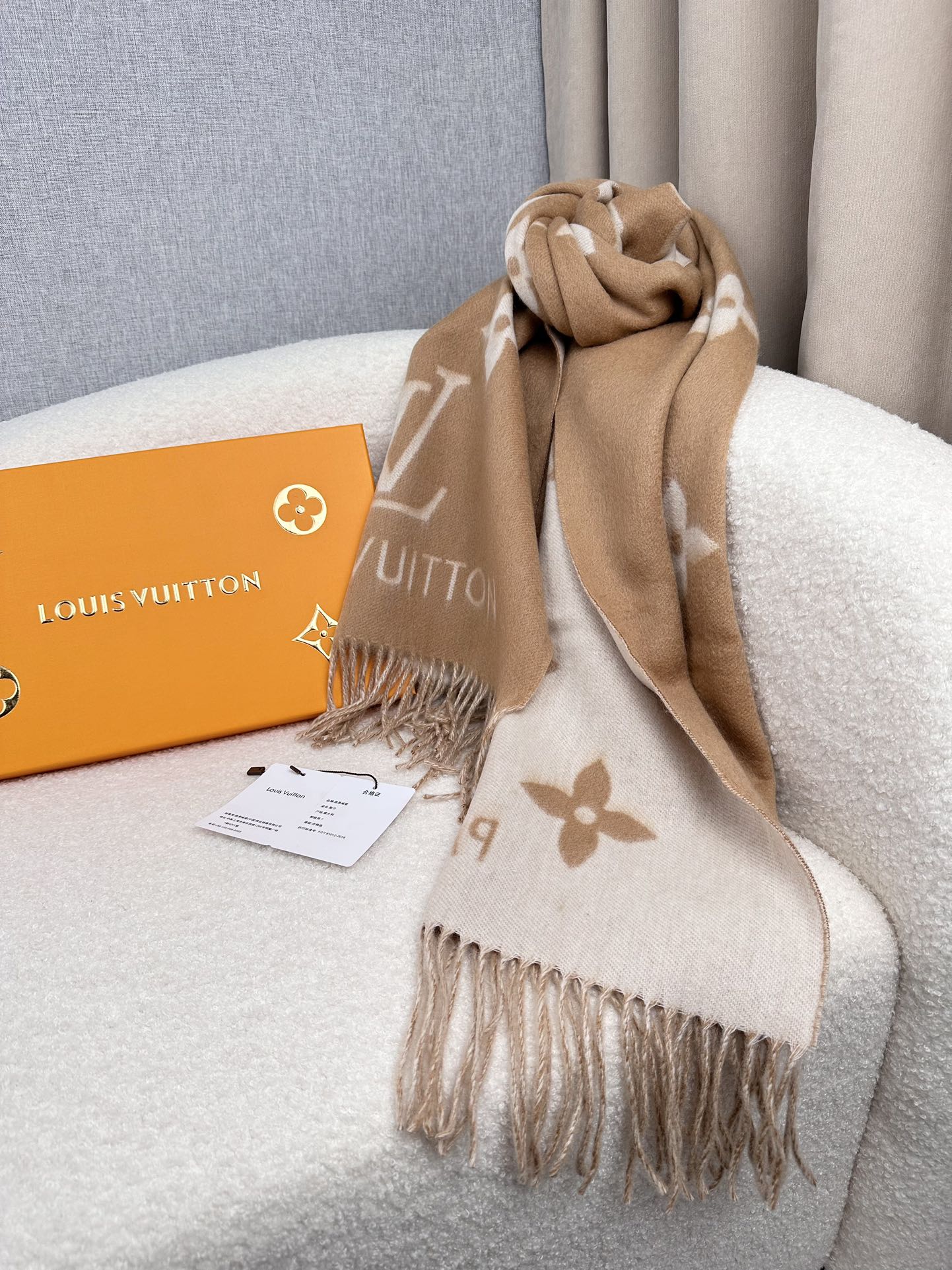 0925 Classic Soft and Comfortable Scarf 0925 Classic Soft and Comfortable Scarf