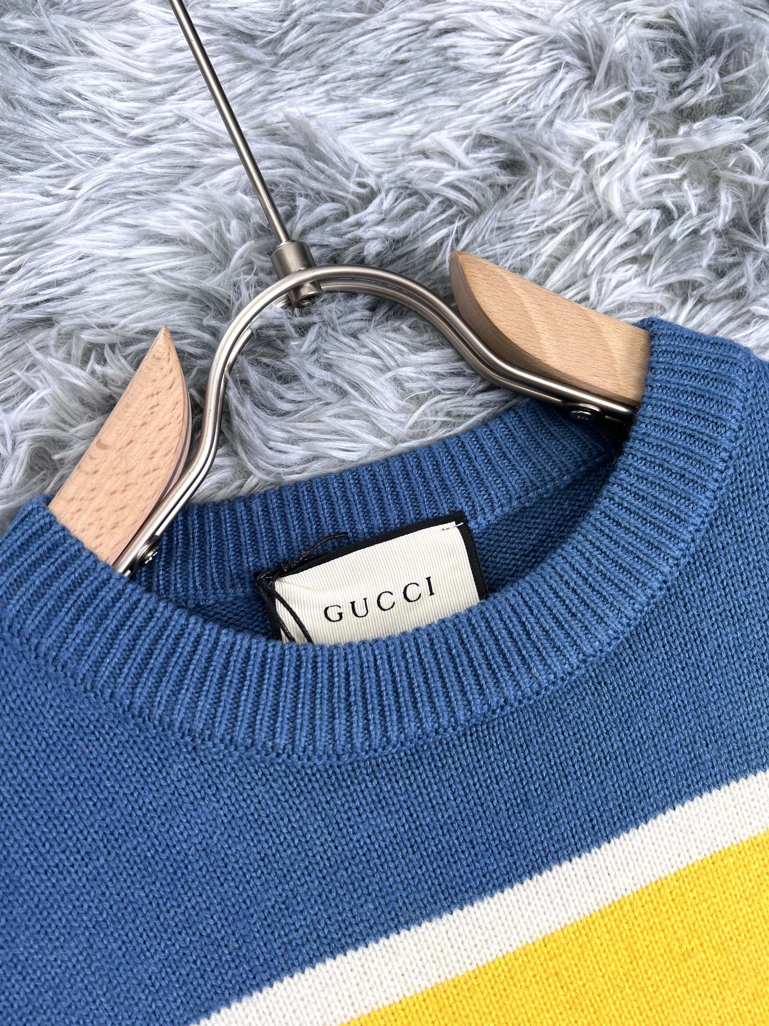 0808 New color contrast sweater 0808 New color contrast sweater