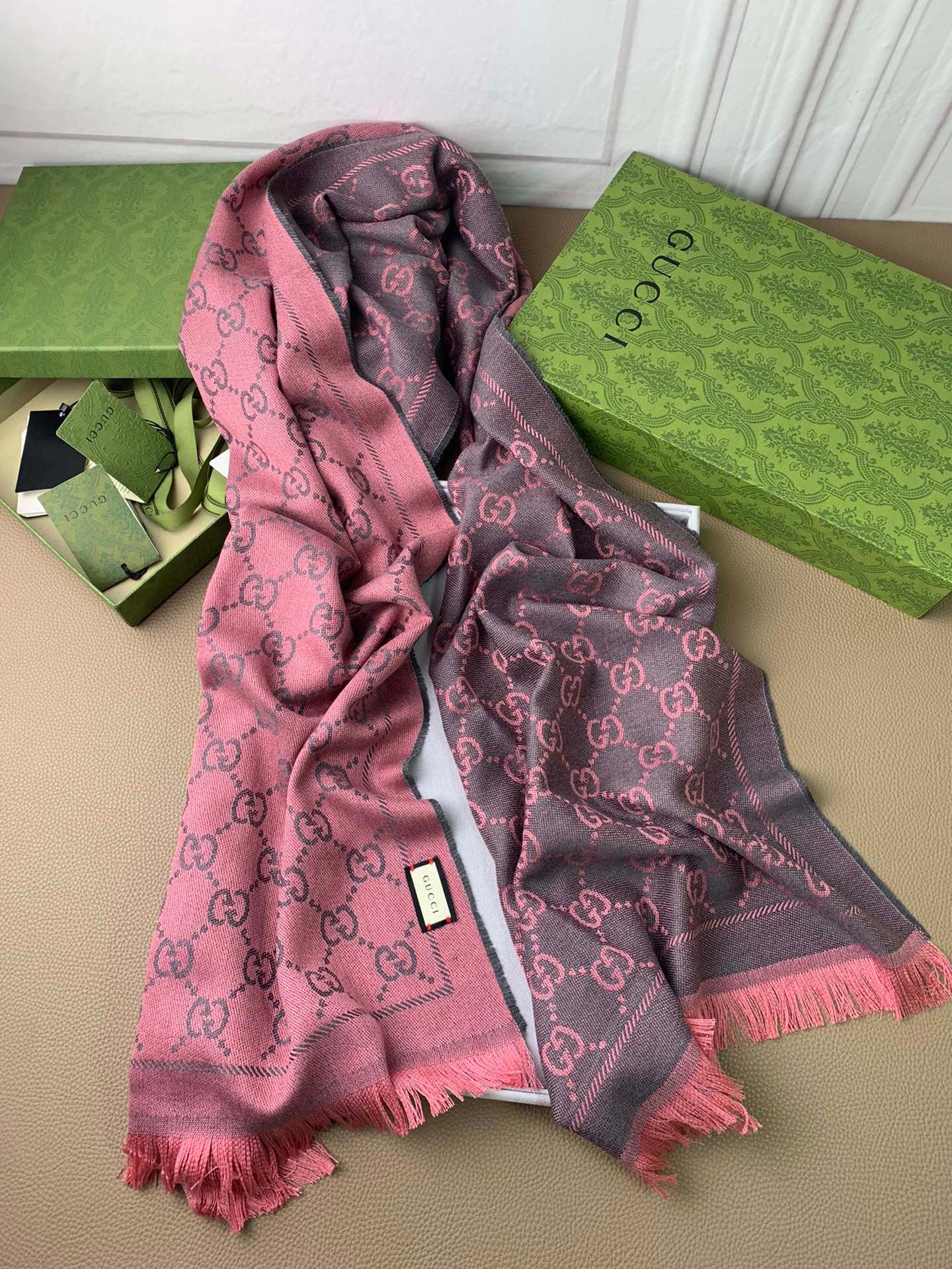 1002 Classic Soft and Comfortable Scarf 1002 Classic Soft and Comfortable Scarf