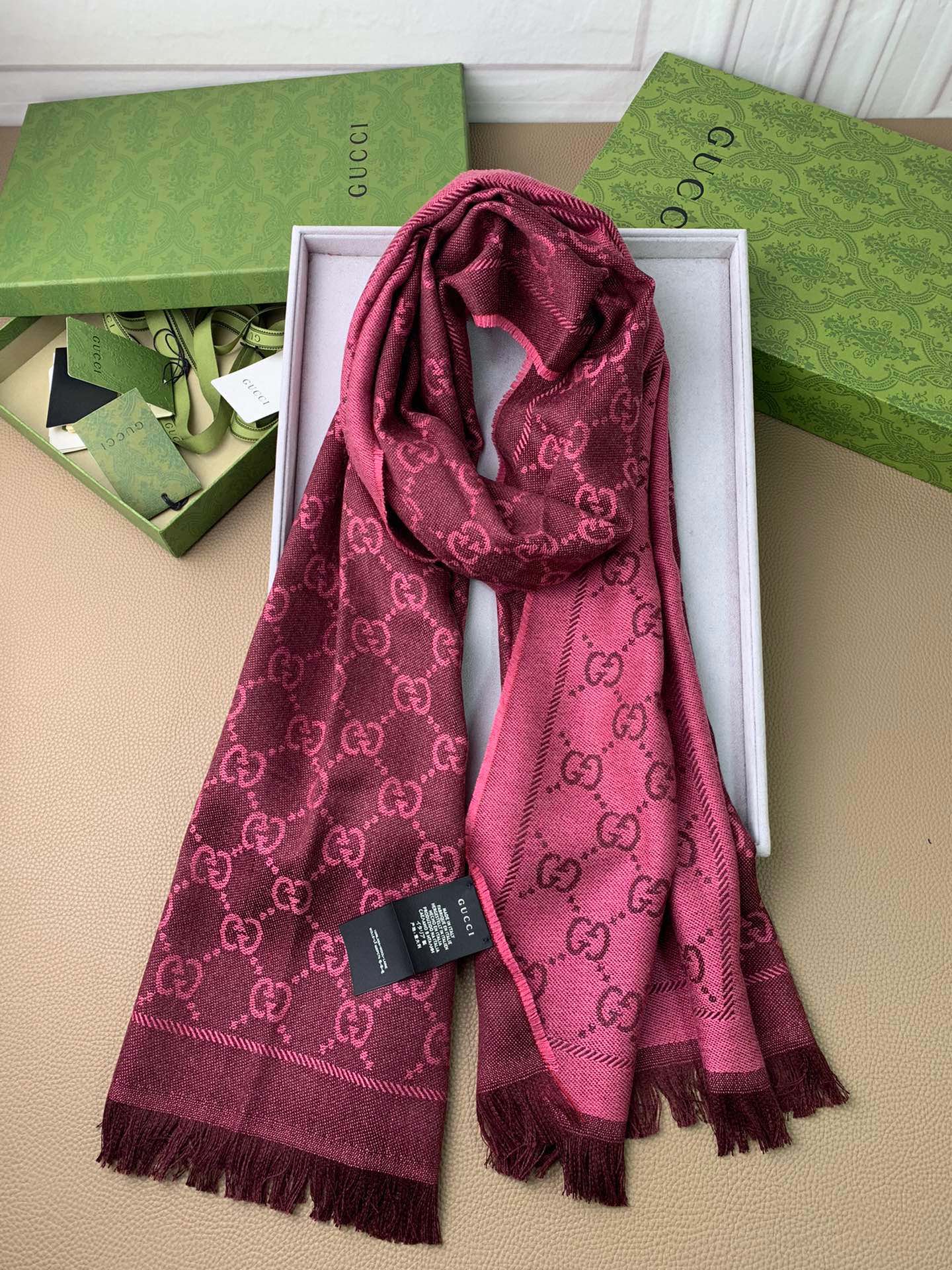 1002 Classic Soft and Comfortable Scarf 1002 Classic Soft and Comfortable Scarf